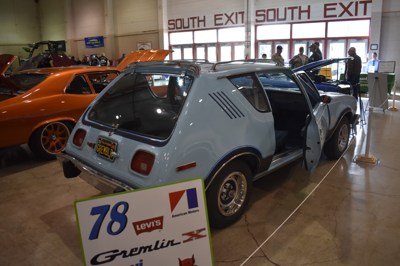 Illustration for article titled Salem Roadster Show Coverage